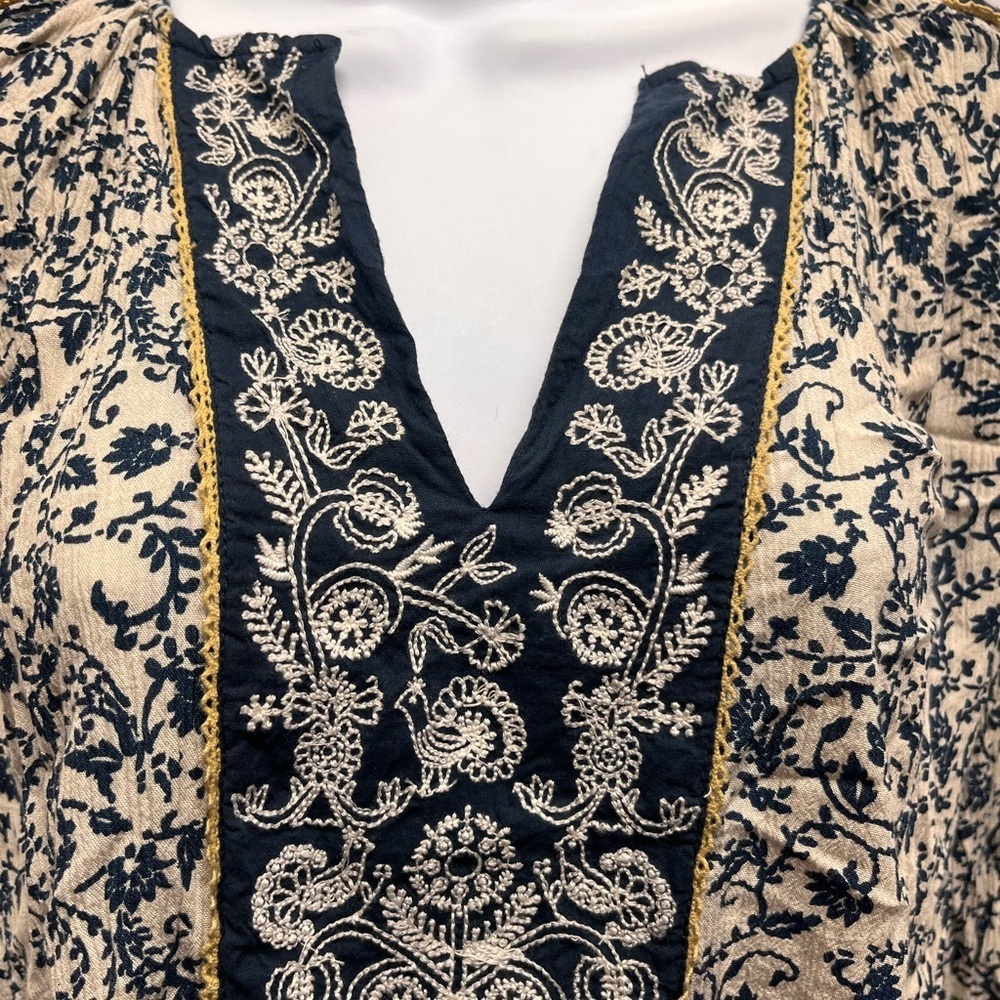 Anthropologie Seen Worn Kept blouse size small - Picture 3 of 10